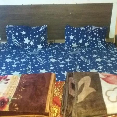 Bajaura Spot On Sharma'S Kitchen & Home Stay מראה חיצוני תמונה