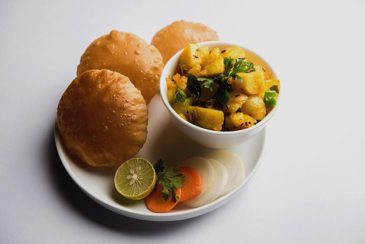 Bajaura Spot On Sharma'S Kitchen & Home Stay מראה חיצוני תמונה